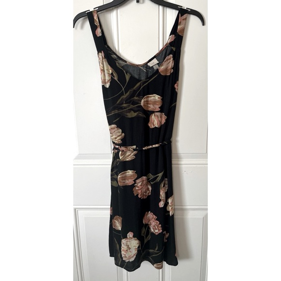 a new day Dresses & Skirts - A New Day Large Sleeveless Black w/ Mauve Pink & Gold Floral Belted Mini Dress.